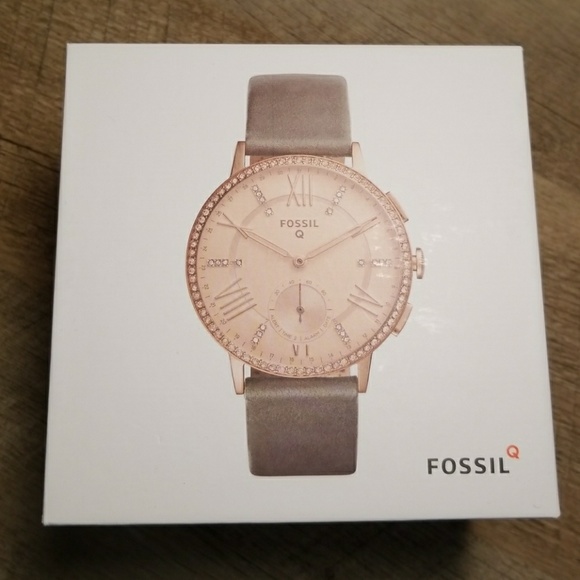 q gazer hybrid smartwatch